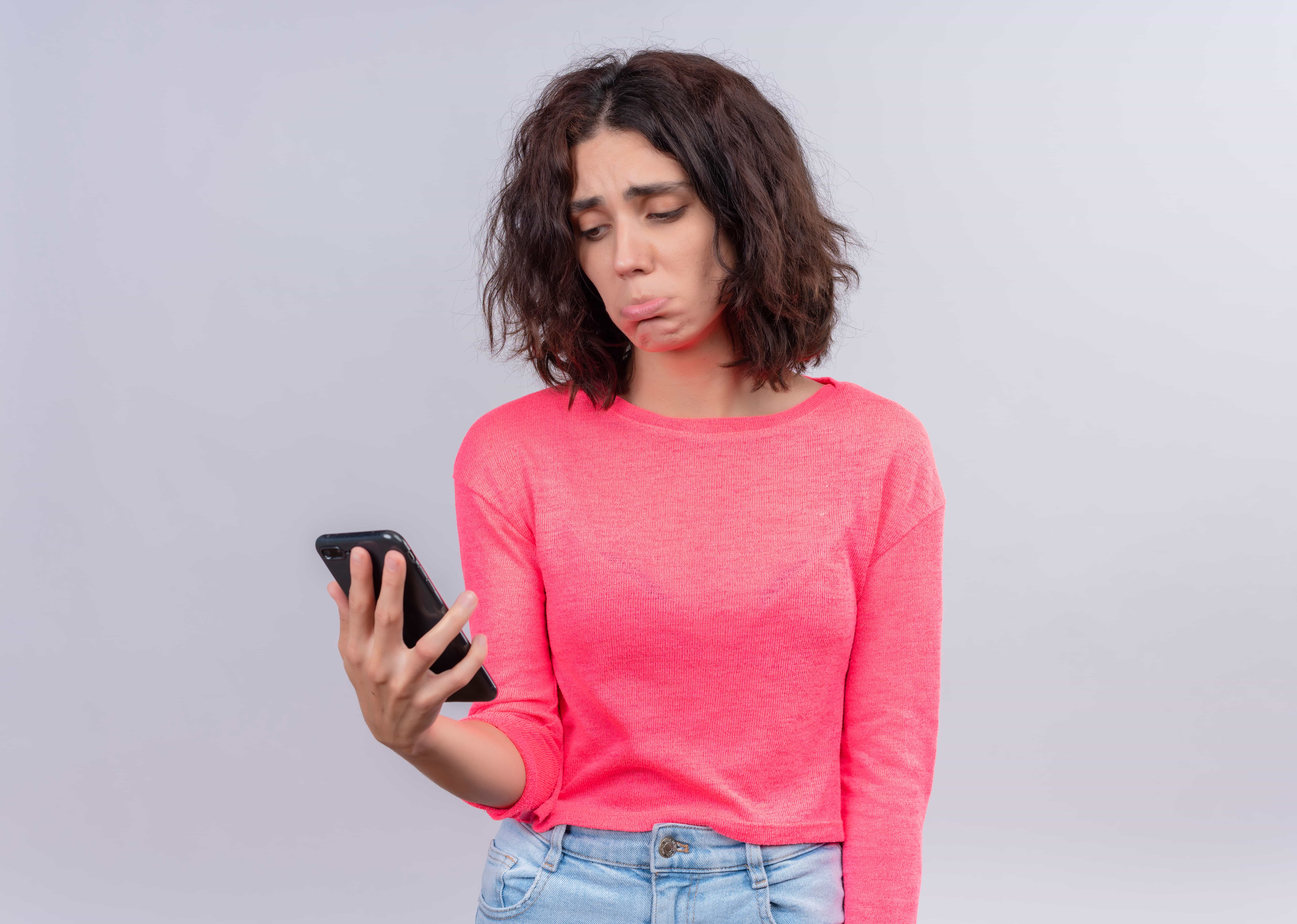 Why Women Are Leaving Dating Apps (And How to Fix It)